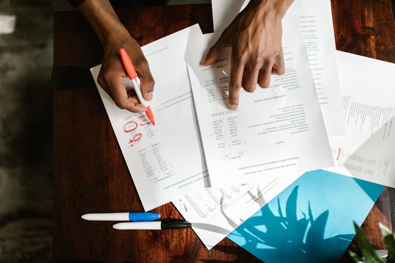 La CREG es la sigla de la Comisión de Regulación de Energía y Gas de Colombia.